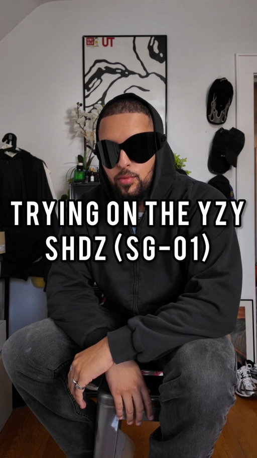 Yeezy Shades (SG-01) Try On

#yeezy #kanyewest #sunglasses #tryon #fyp