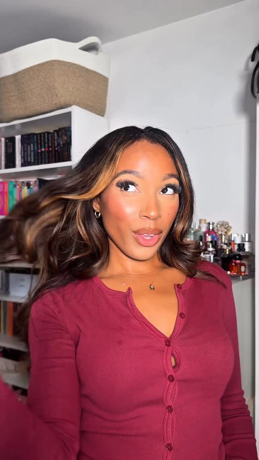 Je change de style, pas de standards 😌
Cheveux protégés, brillance activée, couronne intacte grâce à @sheamoistureca Amla Oil Bond Repair Collection.
Si t’as envie d’essayer, tu peux le trouver chez Jean Coutu!
#sheamoisturepartner #jeancoutu #haircareroutine
