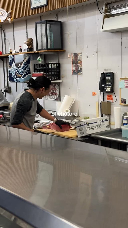 JAPANESE GROCERY STORE SINCE 1972 IN THE HEART OF DOWNTOWN DENVER 🙌

📍 @pacificmercantileco start in California in 1944 but has been serving the Denver community since 1972 👏 

They have fresh produce, seafood, a stacked freezer of dumplings and dishes to make a home, desserts, hand cut noodles, the list is long 😮‍💨

I can’t wait to host a sushi night at my house with a ton of the freshly cut (and affordable) sashimi 🍣

You can find it on @sakurafoundation a block known for it’s japanese american culture in town! 

📍 @pacificmercantileco 
1925 Lawrence St
Denver, CO  80202

#denver #denvercolorado
