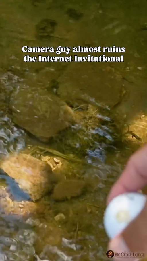 A Barstool camera guy PICKED UP A BALL in the middle of the @internetinvite…but that wasn’t even the most disastrous thing he did

Watch the full ep with LINK IN BIO