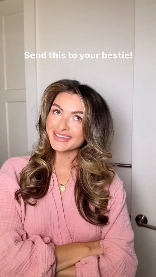 Comment “hair” for all of my favorite hair products and tools sent straight to your DMs 💕
