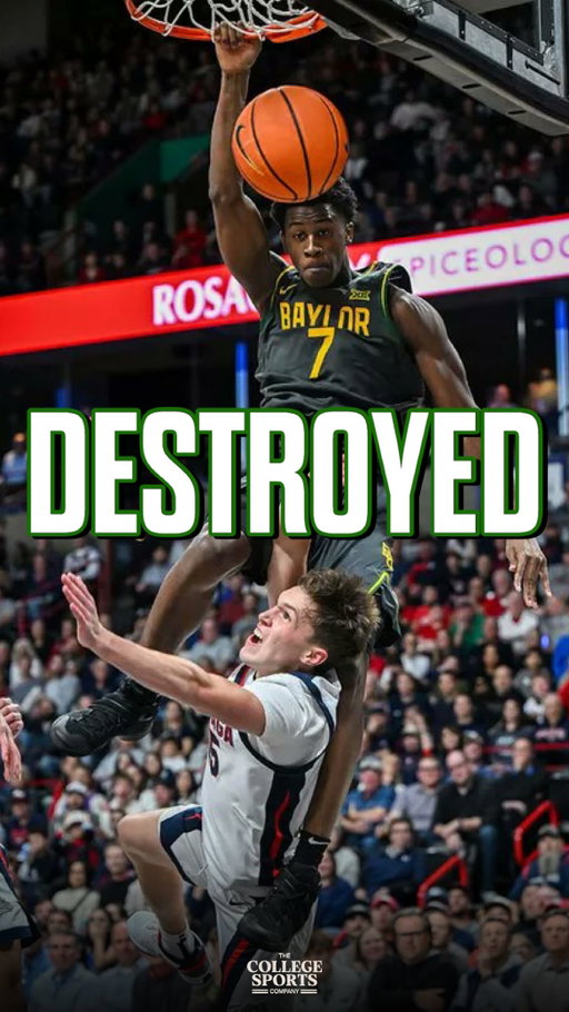When Gonzaga head coach Mark Few put his son in late in the game vs Baylor last year… 

And VJ Edgecombe absolutely DESTROYED him 😭

#baylor #sicem #baylorbears #cbb #collegebasketball