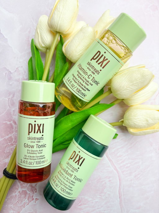 GLOWTOBER might be over, but my glow is year-round with Pixi Beauty @pixibeautyaustralia @pixibeauty 💚

I’ve been testing out the gorgeous Pixi Skintreats trio — the Glow Tonic, Antioxidant Tonic, and Vitamin-C Tonic — and my skin is absolutely loving the refresh!

🌸 Glow Tonic: The cult fave for a reason! The 5% glycolic acid gently exfoliates and leaves my skin looking brighter and smoother — it’s like a mini at-home facial.

🌿 Antioxidant Tonic: My go-to for calm, happy skin. With blueberry and birch water, it feels super soothing and helps protect against dullness and daily stress.

🍊 Vitamin-C Tonic: Bright, radiant, and full of glow! I love using this in the morning to even my skin tone and add that lit-from-within look before makeup.

Each tonic has its moment in my routine, and together they keep my skin feeling balanced, fresh, and glowy all year long 

#PixiBeauty #PixiSkinGoals #GlowTonic #SkincareRoutine #BeautyReview #missnellebelle #GlowySkin #instabeauty #glowtober
