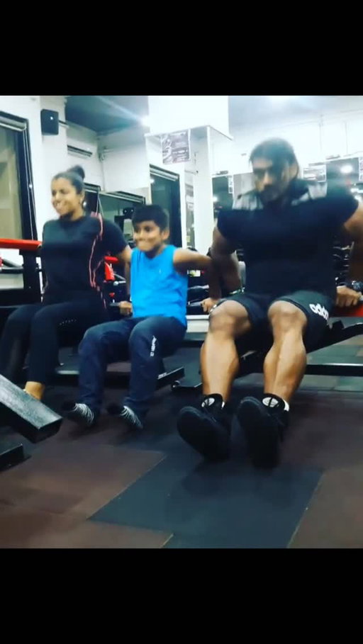Fitness fam for life! Mom sparked my fitness journey 💪, and Dad's inspiration keeps me going @physc_gym#fitfam
