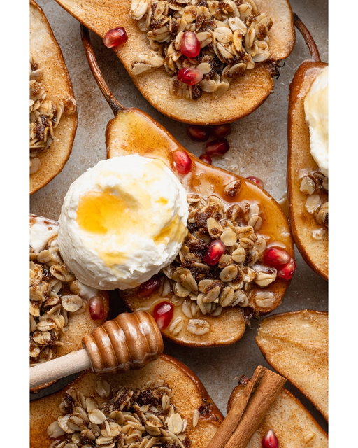 📸 baked pears with mascarpone for @sugarsnapbakingco