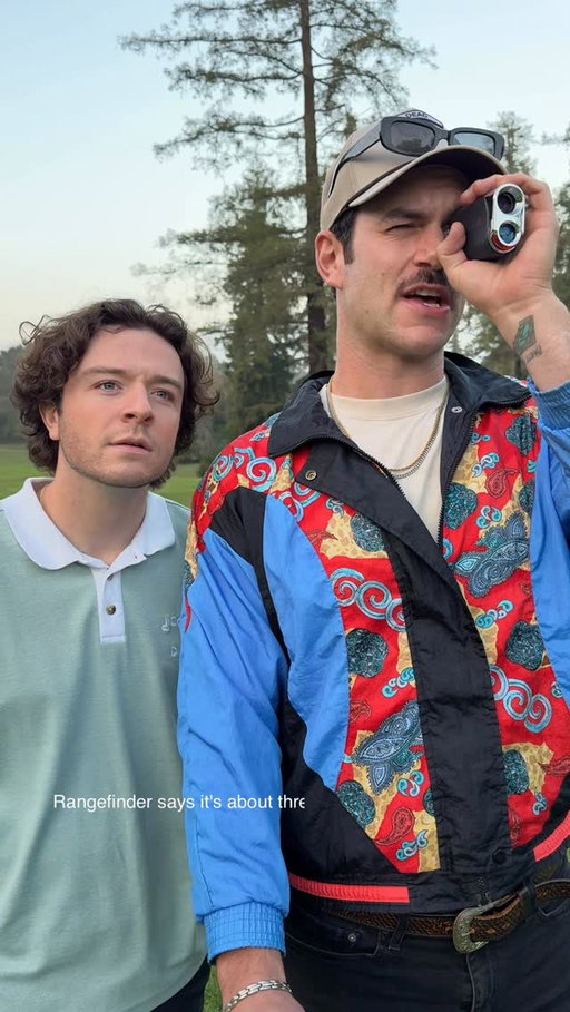 Rangefinder knows all #friends #golf