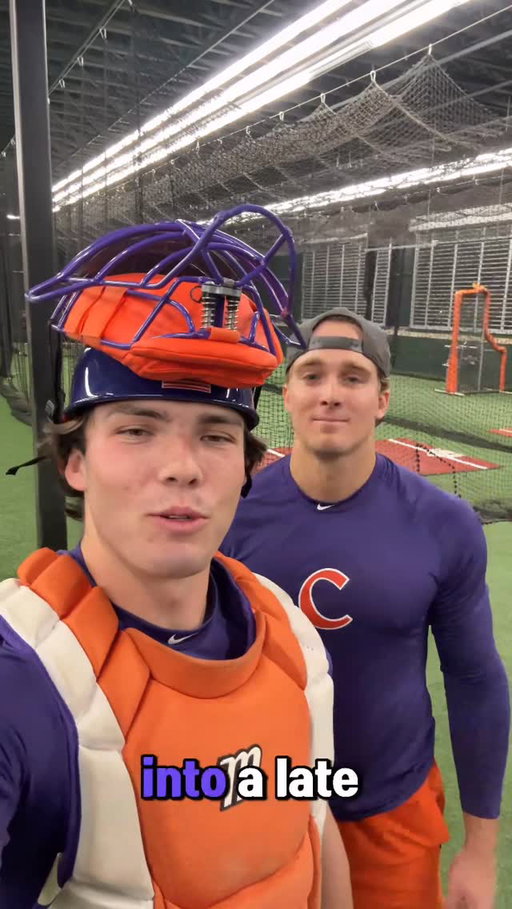 ‼️Late night catching work‼️

#baseball #clemsonbaseball #clemson #latenights #getitin #catching