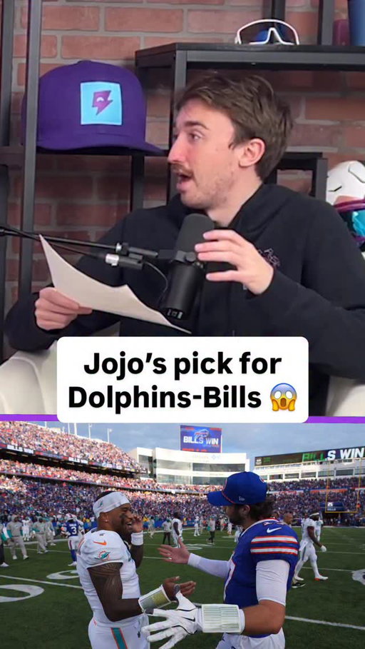 Is @betrjojo ruining the show? 😳 

#miamidolphins #joshallen #bills #buffalobills