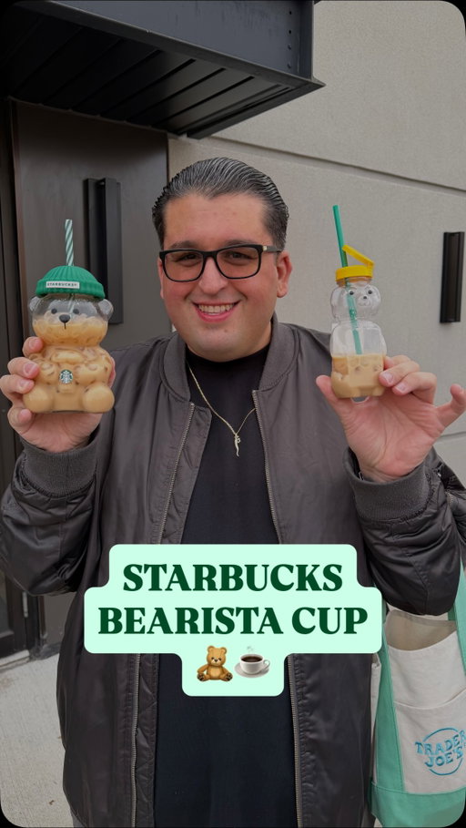 Asking @starbucks to fill up my Bearista Cup with a sugar cookie latte 🤭🧸☕️ 
.
.
.
#starbucks #bearista #starbuckscup #bearistacoldcup #starbucksdrinks
