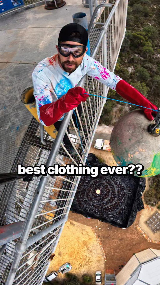 NEW CLOTHING out now on rexyclothing.com with a new vid on How Ridiculous! Check it out 🤙