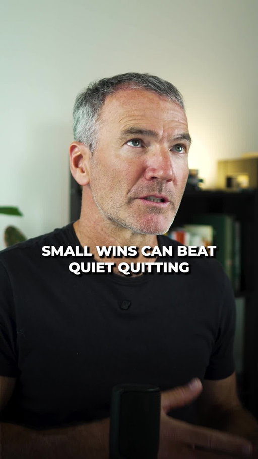 Managers can combat quiet quitting by rewarding small wins that release motivation-boosting hormones.