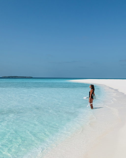 Just a sandbank and endless shades of blue 🩵

Can you imagine being dropped off here and told they will come back for you? 👀

Hidden in the Baa Atoll, near to the local island of Maalhos, lies this stretch of white sand that appears out of nowhere during low tide and feels like your own private island 🏝️

You can do excursions like this one for the fraction of the price that it would cost from a resort by staying on the local islands. Proof that the most beautiful experiences don’t have to come with a luxury price tag 🌊✨

#maldives #maldivesislands #sandbank #baaatoll #islandescape #travelinspo #paradisefound #hiddengems #maldivestravel #paradise #beautifulldestinations #dronephotography #visitmaldives