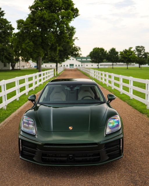 Let the leaves turn—we'll stay green. The Porsche Panamera doesn't follow seasons, it sets the standard.

📍 @porscheofnashville