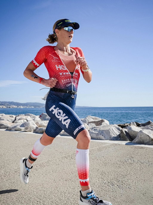 A comeback we’ll never forget!
 
Less than four weeks after a bold attempt to claim the crown at @ironmantri Kona, @taylorknibb returned with a vengeance to place second at IRONMAN 70.3 World Championships in 4:17:55.
 
HOKA teammates @elliesalthouse and @gracethek finished in 10th (4:30:24) and 17th (4:34:39) respectively.  
 
Congratulations on incredible performances in Marbella!

#FlyHumanFly #IRONMANtri #IM703WC #Marbella2025