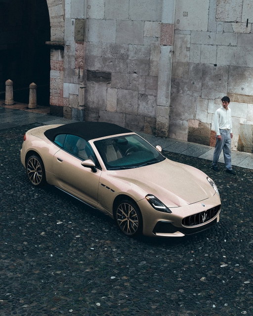 Presenting: Maserati GranCabrio Meccanica Lirica. A one-off creation, orchestrated by #MaseratiFuoriserie, it sets in motion the splendor of the theater, with a powerful new voice.⁣
#Maserati #MaseratiGranCabrio
**⁣⁣⁣⁣⁣⁣⁣⁣
Please refer to the official technical specifications through link in bio.