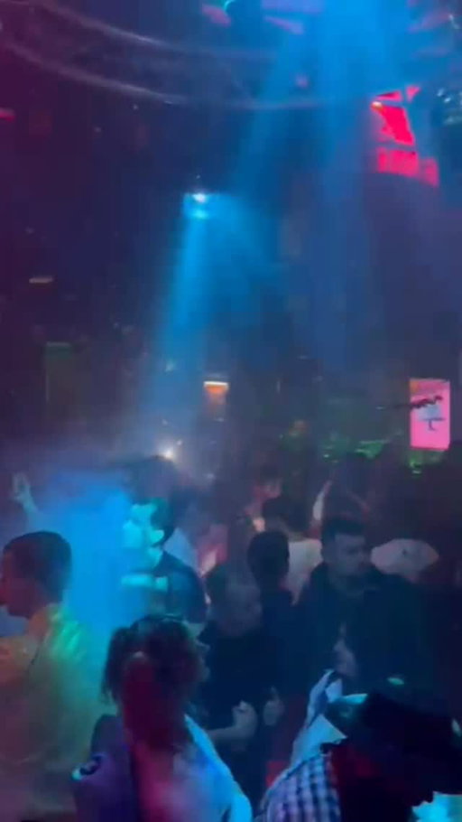 We Are In Full Flow!!! Non-Stop Pop Right Through Til’ 3AM🎉
