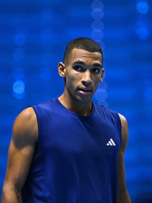 I think this means it’s officially go time 💙🏁
Locked and loaded 🔒

#atpfinals2025 

📸: @cocodubreuilphoto | @atptour