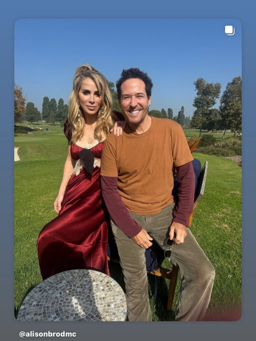 Brentwood lunch with the coolest  @officialrobmorrow who played the attorney when Alison Brod sued Ari Gold on Entourage. Scroll for the scene thanks @markslieb @mrdougellin @jeremypiven