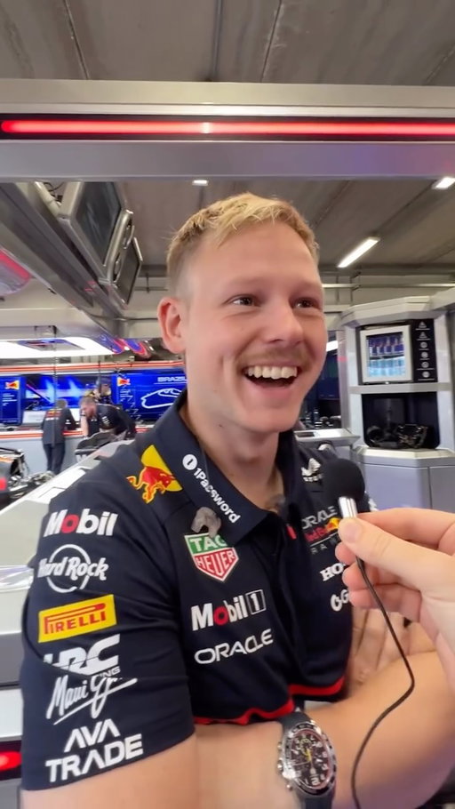 What are you weather predictions? 👀🌧️

#F1 #RedBullRacing #BrazilGP