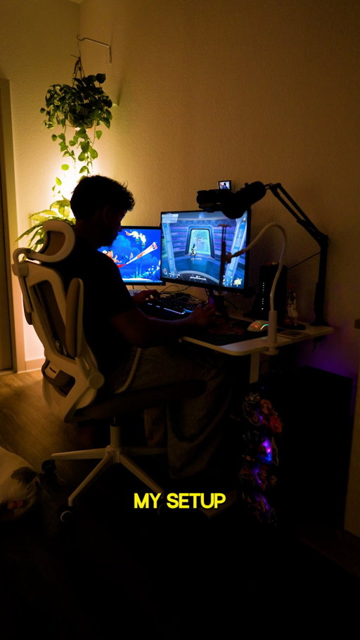 I smashed the past... but I’m typing into a better future. 🖤⌨️🌈

#pc #setup #gaming #marvelrivals #steelseries #pcgaming #fyp