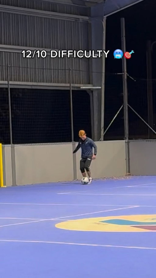 Nothing better than this 🙌🎯
•
•
•
#football #soccer #ncaa #soccerdrills #satisfying
