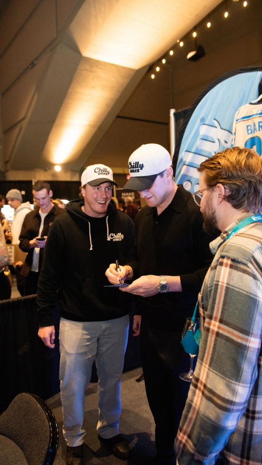 That’s a wrap, Edmonton! Thank you to everyone who stopped by our booth at Rocky Mountain Wine and Food Festival this weekend! We loved sharing something Chilly with you. Here’s to good vibes & great people 🍻 #spreadthechill #beerfestival #edmontonevents #drinklocal