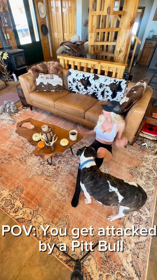 Attacked with love 🤭🐶