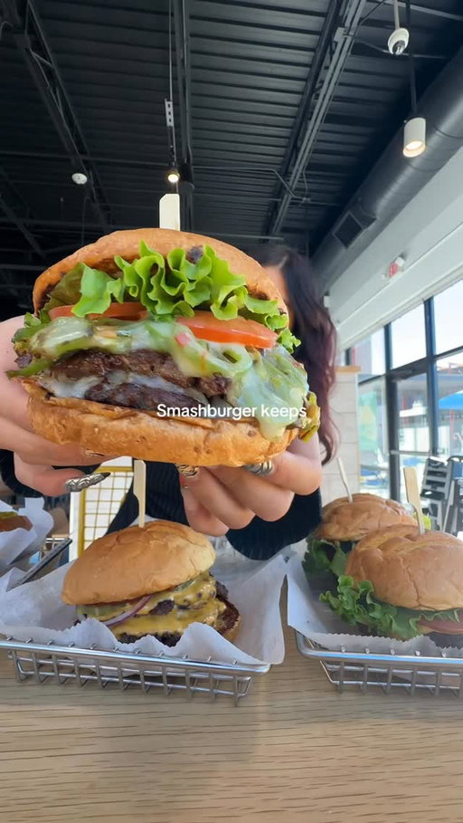 Bite and believe 🍔 🤞

Menu items featured:
🇺🇸 Double All-American Smash (only $6.99)
🍔 Double Deluxe Smash (only $6.99)
🔥 Double Classic Smash
🌶️ Double Colorado Smash 
🧀 Cup of Cheddar Cheese Sauce
🍦 Cinnamon Bread Pudding Shake

#SmashburgerPartner #Smashburger #BiteAndBelieve #ad