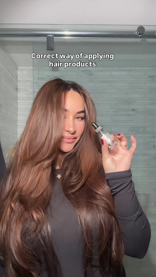 Correct way of applying hair care products 
@kerastase_official 
@k18hair 
#haircare #hairproducts