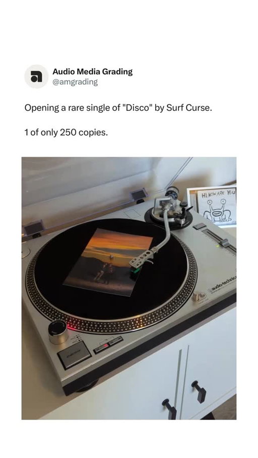 That’s pretty damn cool 

(Via @vinylpost_co)