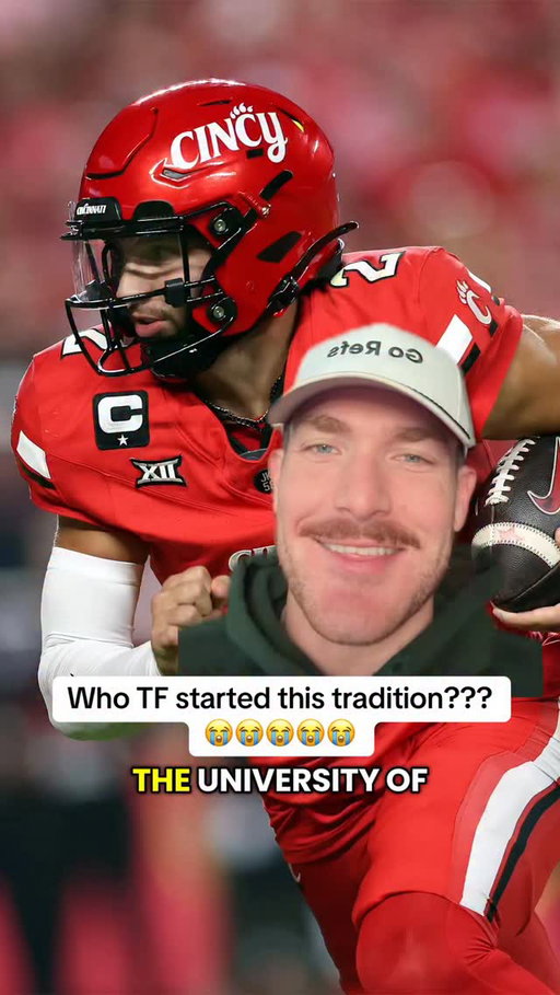 Today I learned that the University of Cincinnati has a yearly traditions of drawing ‘Snow Johnsons’ at Nippert Field after the first snowfall of the year 😭😭😭😭