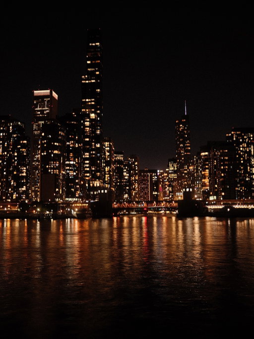 If I lived in Chicago it’d be my entire personality 🤣

1. I was shivering on this boat but the photos made it worth it.
2. There’s never enough time to see all of the museums.
3. I almost got tickets to see him two nights in a row and I regret not going through with it. 
4. Personally, I find more comfort behind the camera than I do in front of it. But hey, hello, das me! 
5. This and nobody rushing me. 
6. You think I’m gonna go to Chicago and NOT visit the B&N inside of a historic bank!? 
7. Homes on the Gold Coast go all out for Halloween! This was my favorite one 👻 
8. Peppermint oat milk cortados are my new love. 
9. HYFR. 
10. Casually saw this man painting on the Riverwalk on a gorgeous Sunday morning. Just beautiful. 
11. Finally made it to an H-Mart! Bought miso.