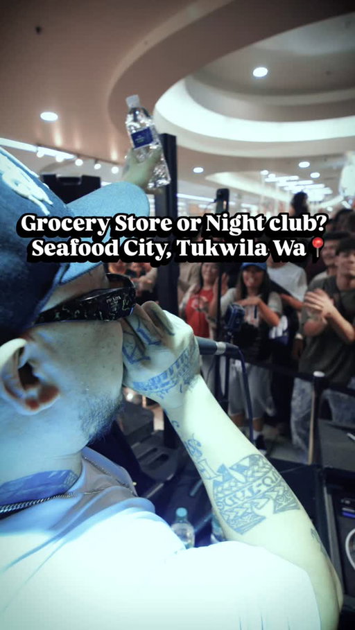 My guy @djelgrande & @kb0ogie turned seafood city into the spot to be! Grocery store or club? You tell me?

#explore #explorepage #igreels #reels
#seattle #tacoma #washington #washingtonstate #filipinos #pinoys #asians #asia #party #seafoodcity #event