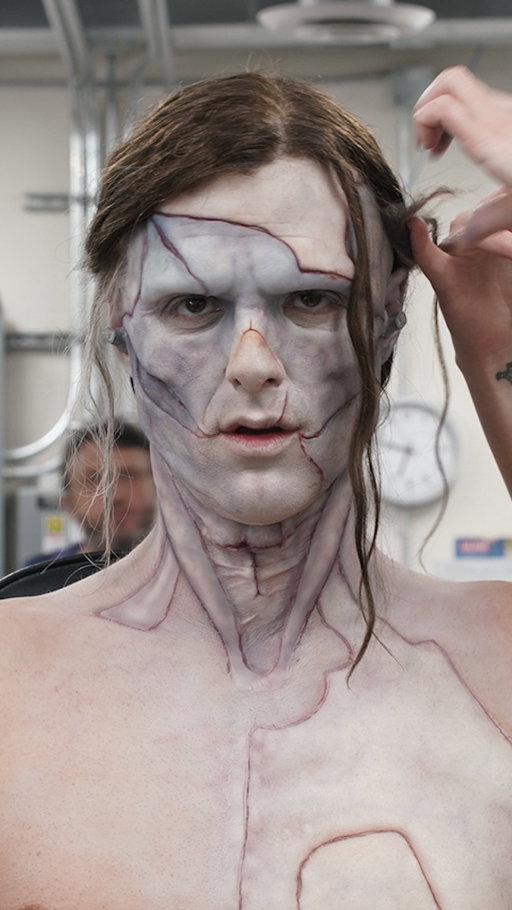 jacob elordi’s transformation as the creature is everything

📺: frankenstein, now playing
