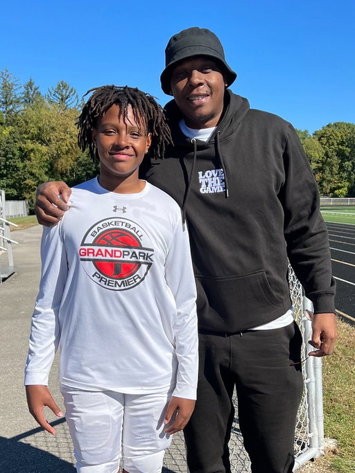 HAPPY HAPPY SOUL DAY too my guy Young Lando Wells!!!!
So proud of you and the young man you are growing into. 
Stay prayed up and on the right path and God will handle the rest🙏🏾🙏🏾❤️
#18yrsAroundThe Sun👊🏾