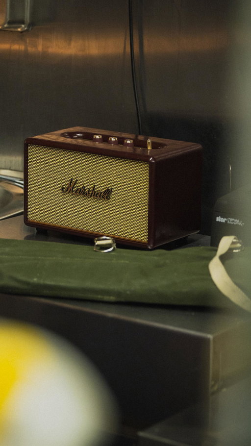 LAUNCHES: @MARSHALL ACTON III BURGUNDY
 
Exploring the connection between music and food. @johnglacier in conversation with @oded_oren of @orenlondon.
 
The Marshall Acton III Burgundy - at home in both the kitchen and the studio.

Video: no-id*, @no_id.co
Photographer: Cecily Martin, @framedbycecily
Camera Operator: Ben Garnett, @ben_garnet_t
Sound Operator: Steven Villacis, @directorsandsound
MUA: Tom Easto, @tmeasto
Hair Stylist: Masaki Kundayo, @masakikundayo_
Talent: John Glacier, @johnglacier
Talent: Oded Oren, @oded_oren, of @orenlondon