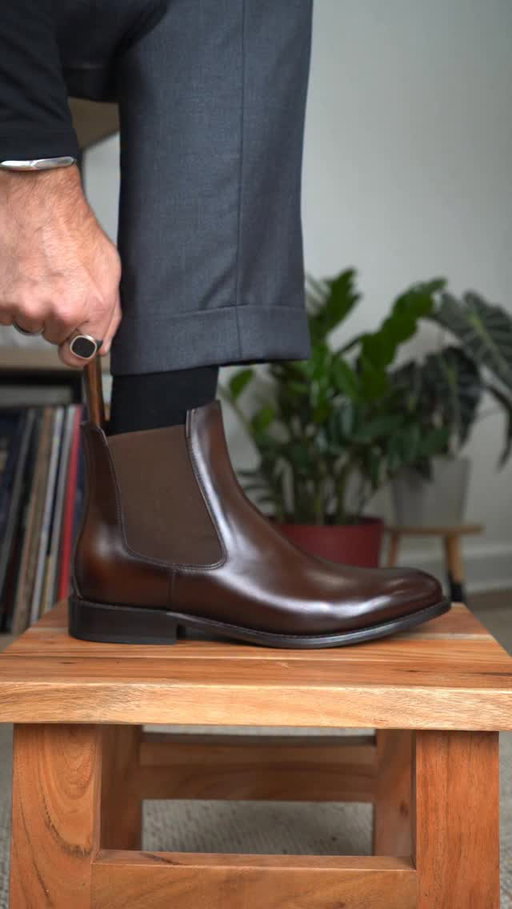 Time to step into the season with a fresh pair of boots.  Classic, rugged, timeless and made for every fit!

@thursdayboots 

Rotation:
Cavalier 
Diplomat Arizona
Captain StormKing Matte
Captain StormKing Black Coffee
Heritage Captain
Hero Black
Captain Mocha
Legend Black Matte

#bootseason #thursdayboots #bootstyle