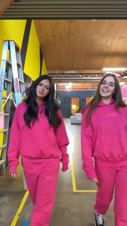 Essentially… PWR 🩷⚡️
 @loserfruit @teampwr