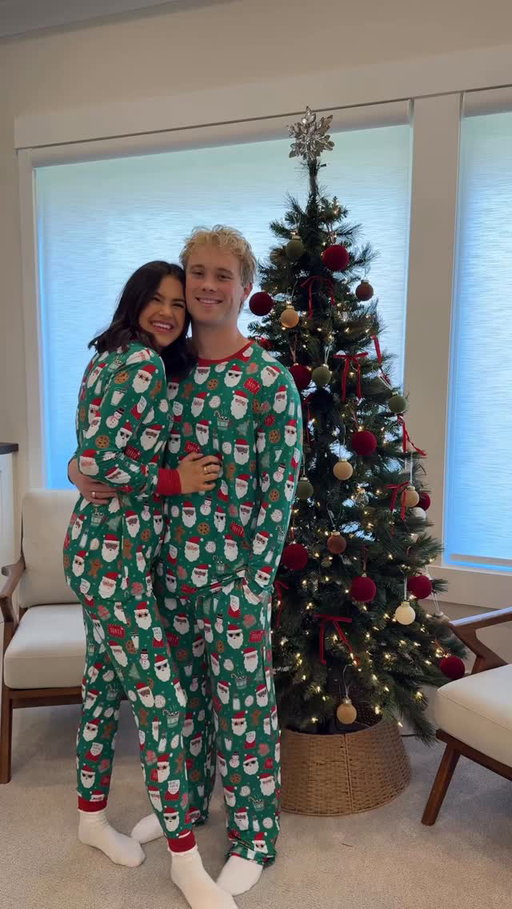 #LittleSleepiesPartner My favorite Christmas tradition growing up was getting Christmas PJS! I’m so excited to carry on the tradition for my family 💚 you can use my code: ALYSSA20 for holiday styles only! (Code ends 11/21) They are from @littlesleepies!
