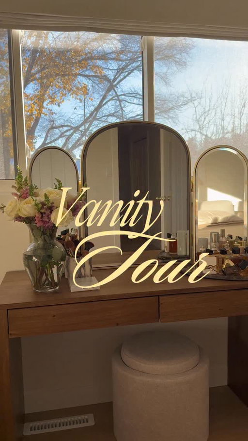 my dream vanity tour 💌🦢🕯️

#makeupvanity #homedecor #modestoutfit #vanity