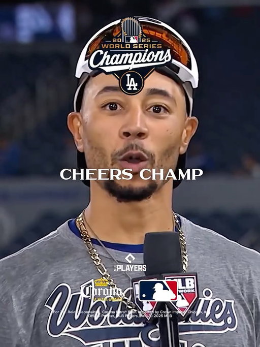 Cheers to @mookiebetts for another trophy on the field and the Roberto Clemente Award for his work off the field 🍻