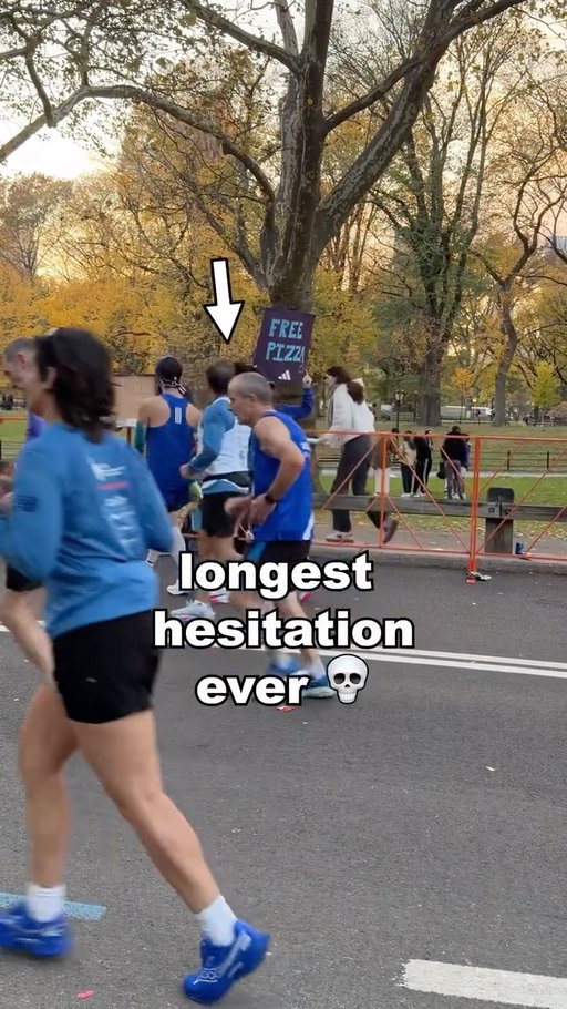 His mind said yes but his body said no or the other way around? It’s hard to change directions this many times at mile 24 of a marathon even for a slice of free pizza. 

#freepizza #socialexperiment #runners