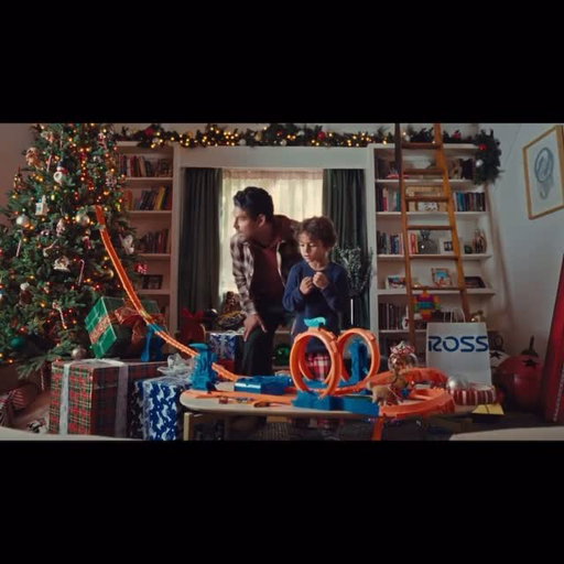 Add “Dad of 3” to the résumé 😂 Had so much fun shooting this commercial!!!
Directed by @itsbongoboy
Shot by @maxmillianpittner
Style by @heidibivens
Produced by @biscuitfilmworks
My amazing agent Pam @visiontalentla