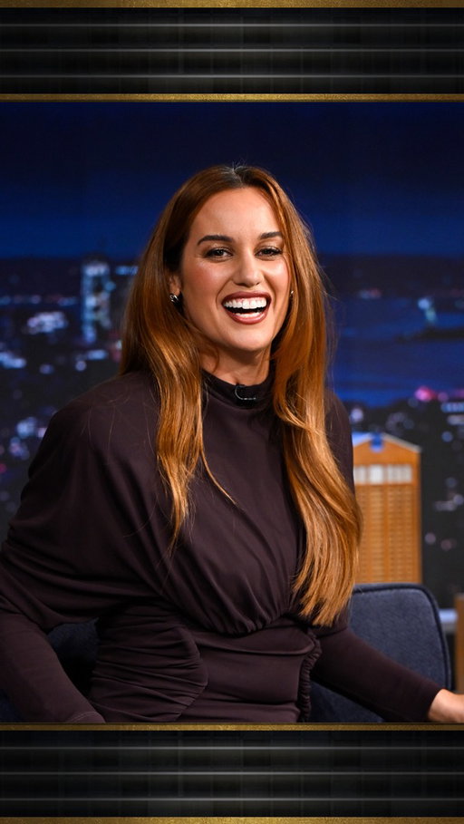 @hannahberner challenges Jimmy to a calf-off 🤣 #FallonTonight