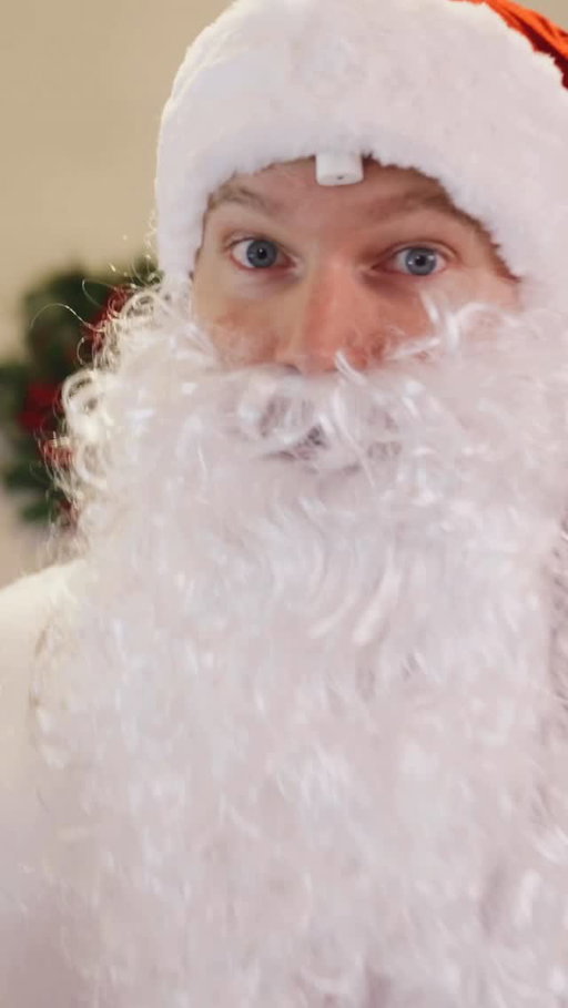 #VerizonPartner Believe it or not, the Holidays are upon us. Luckily, @Verizon is the one stop shop for the best gifts & great deals. *offer expired 1/8*