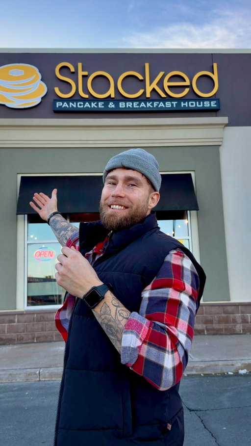 Have you been to the new @stackedpancake in St. John’s yet? 👀🥞

You heard it here first this is the best pancakes I’ve had in St. John’s, seriously😋 Their new location is at 50 White Rose Drive, and honestly, it’s definitely my new favorite breakfast spot in the city🔥 They have 145 locations and you can get stacked pancakes all across Canada 🍁 

We tried the Avocado Breakfast Burger, Hot Chicken Sandwich, Traditional Chicken & Waffles, and the Banana Berry Cheesecake Stack. Both burgers were incredible, the chicken & waffles were great but our favorite? Definitely the pancakes 🥞💯

If you’re a brunch person, this spot’s 100% worth checking out. Everything was fresh, stacked high, and full of flavor 🙌

#StackedPancakes #StJohnsEats #Pancakes #Foodie #BrunchVibes #BreakfastGoals #PancakeLovers #StJohnsRestaurants #FoodieFinds #BrunchTime #Foodie #GoodEats #StJohnsFoodScene #Breakfast #RestaurantReview