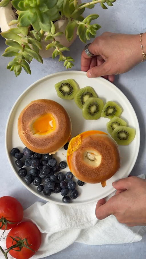 His & Hers Breakfasts Made Easy with the Hamilton Beach Dual Breakfast Sandwich Maker ✨🥯
If you’ve never tried the @hamiltonbeach Dual Breakfast Sandwich Maker, you’re missing out on the ultimate breakfast hack. 💛🥯
It makes two sandwiches at once — perfect when you and your partner want totally different breakfasts. It’s quick, easy, and ready in just 5 minutes! Cleanup is effortless too (every removable part is dishwasher safe).
Whether it’s eggs, cheese, bacon, or bagels — this little machine makes mornings fun, fast, and delicious.

#ad #sponsored #hamiltonbeach #sandwich #breakfastmadeeasy #quickeasydelicious #behappyfoodie #easymorningmeals