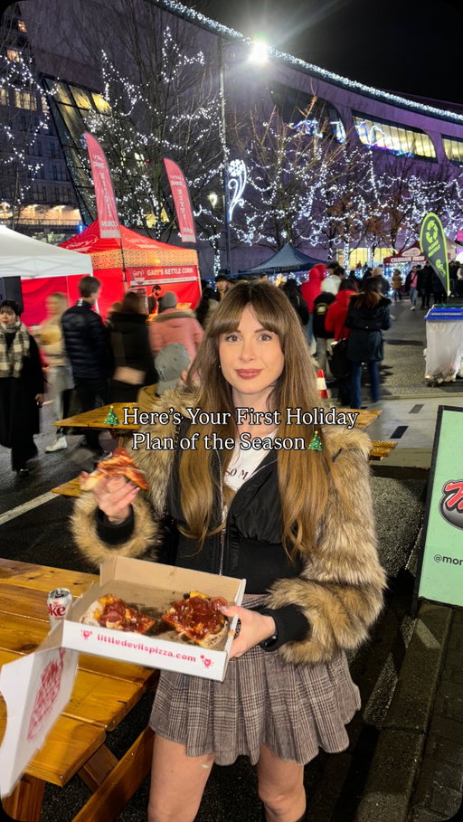 Surrey’s Tree Lighting Festival returns Nov 22–23 ❤️ @surreybcevents 
📍 Surrey Civic Plaza
⏰ Both days: 12pm–8pm
Tree lighting on Nov 22 at 6:30pm 🎄
Disco + Fire Show on Nov 23 🔥💃
Bundle up and bring your people ⛸️ It’s FREE! ✨

#surrybc #surreyevents #surreybcevents #surreylife #surreyevent #surreychristmas #thingstodoinsurrey #surreyeats #surreytreelightingfestival