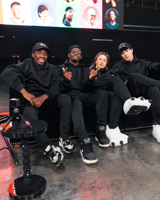 Charcoal team🌚or whatever Danny Aaron’s said🤣

Had fun being in the latest @sidemen video!