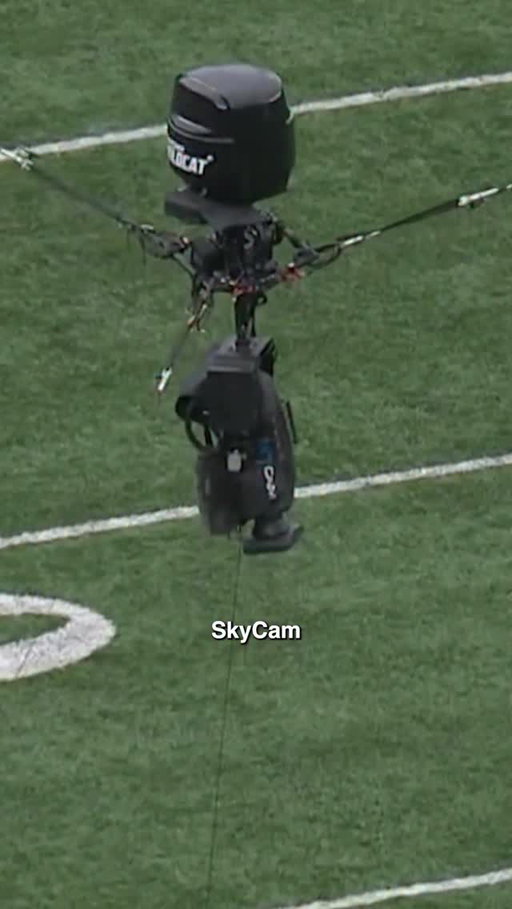 30 MPH is WILD 😳 

#sportscommentarytiktokcontest #nflfootball #nflnews #sportstechnology #sportsmedia